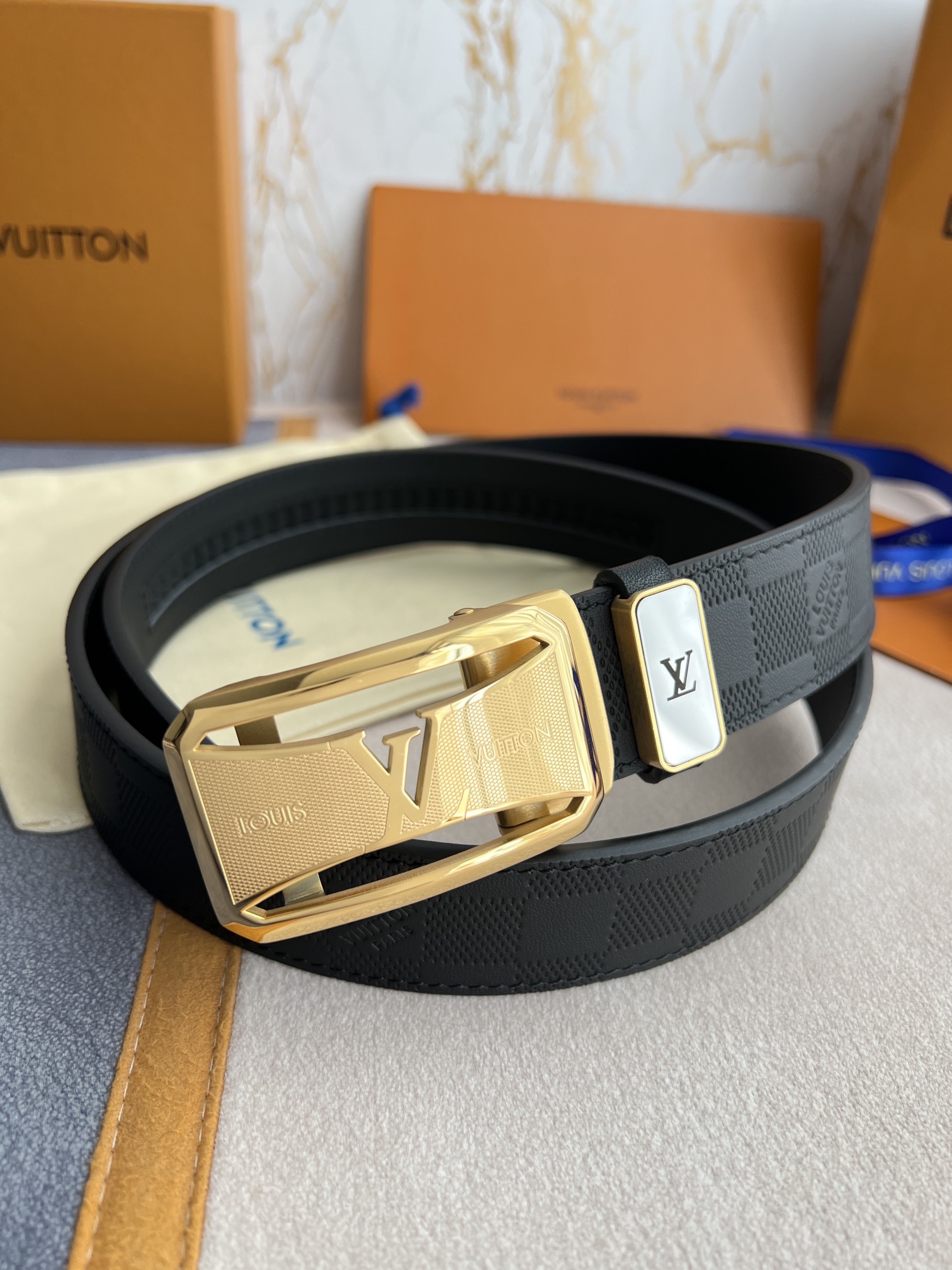 【 LOUIS VUITTON】(ルイヴィトン) 3.5cmベルト メンズ-BRAND OFF