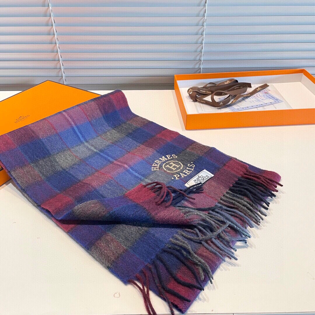 【HERMES エルメス 】スカーフ30*180CM-BRAND OFF