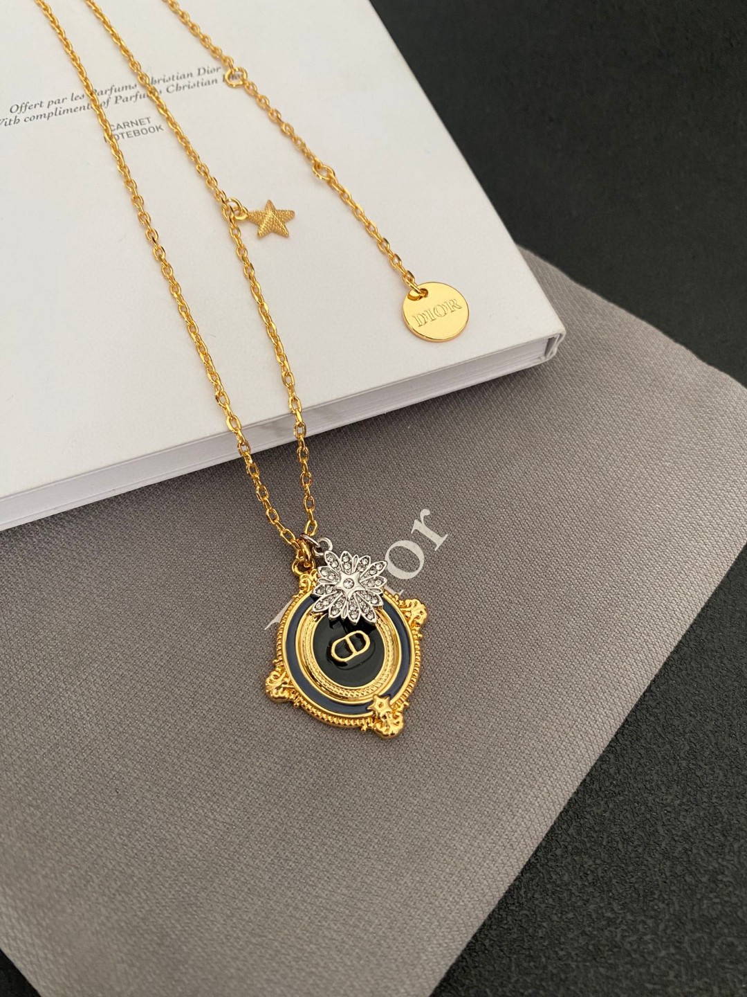 【DIOR】ネックレス、新しいネックレス万能シンプルファッションオーナメント-BRAND OFF