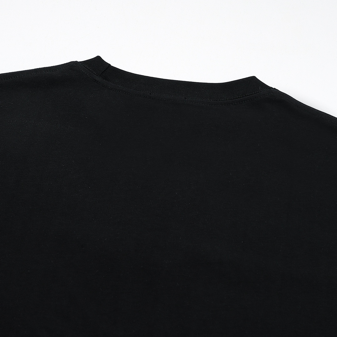 【2026】【FENDI 公式旗艦店】フェンディ   Tシャツ ご好評に付き再入荷！-BRAND OFF