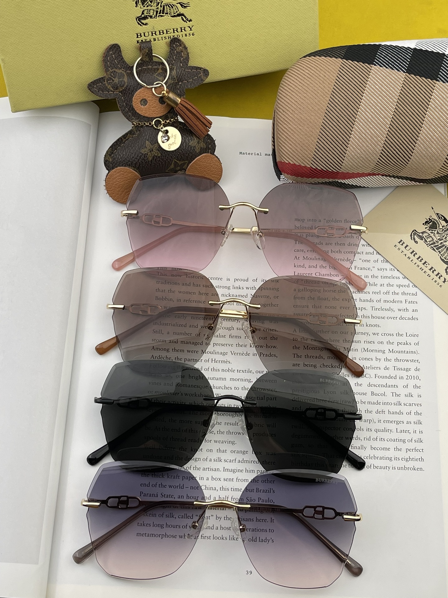 BURBERRY(バーバリー) サングラス-BRAND OFF
