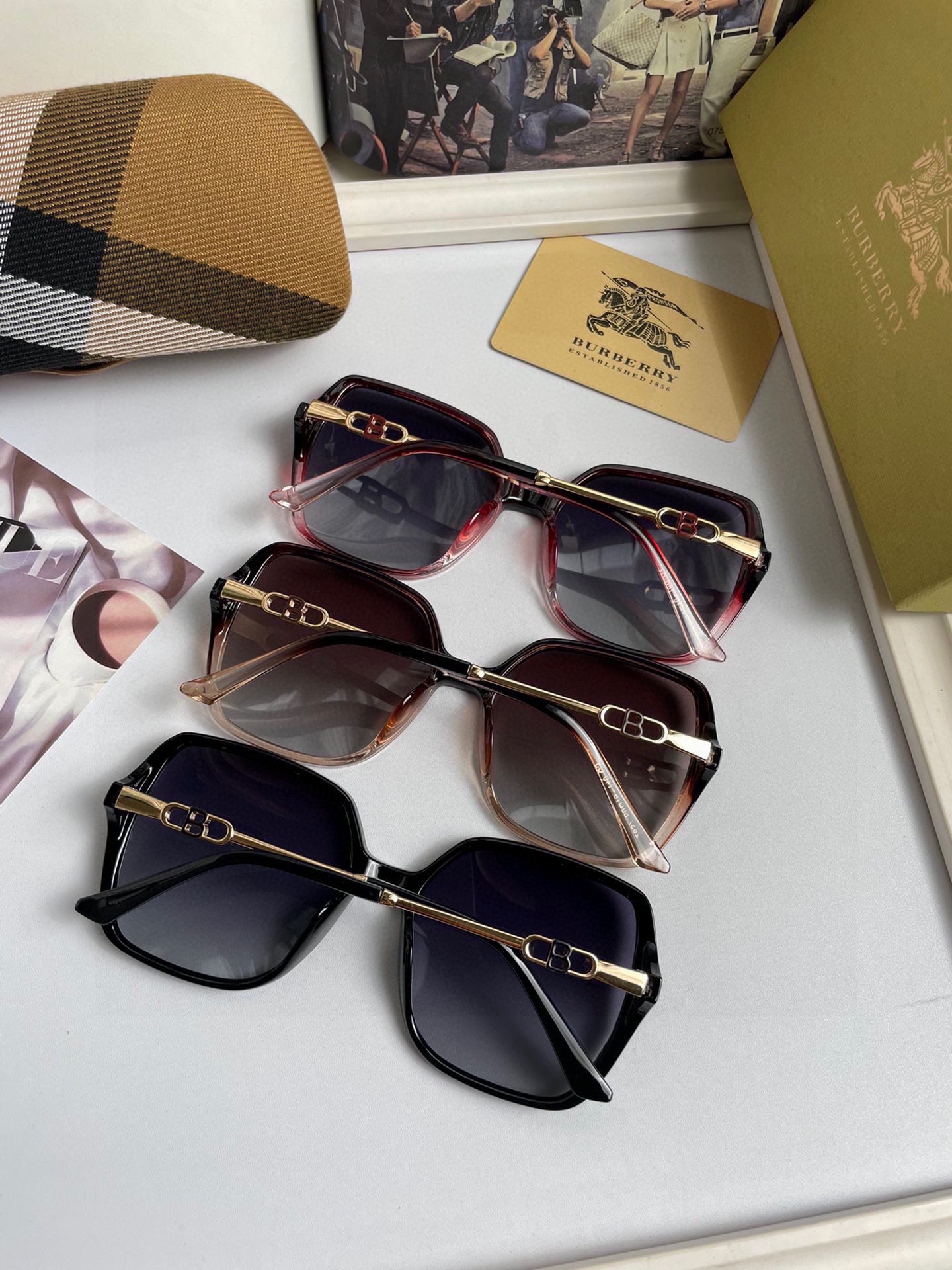 BURBERRY(バーバリー) サングラス-BRAND OFF