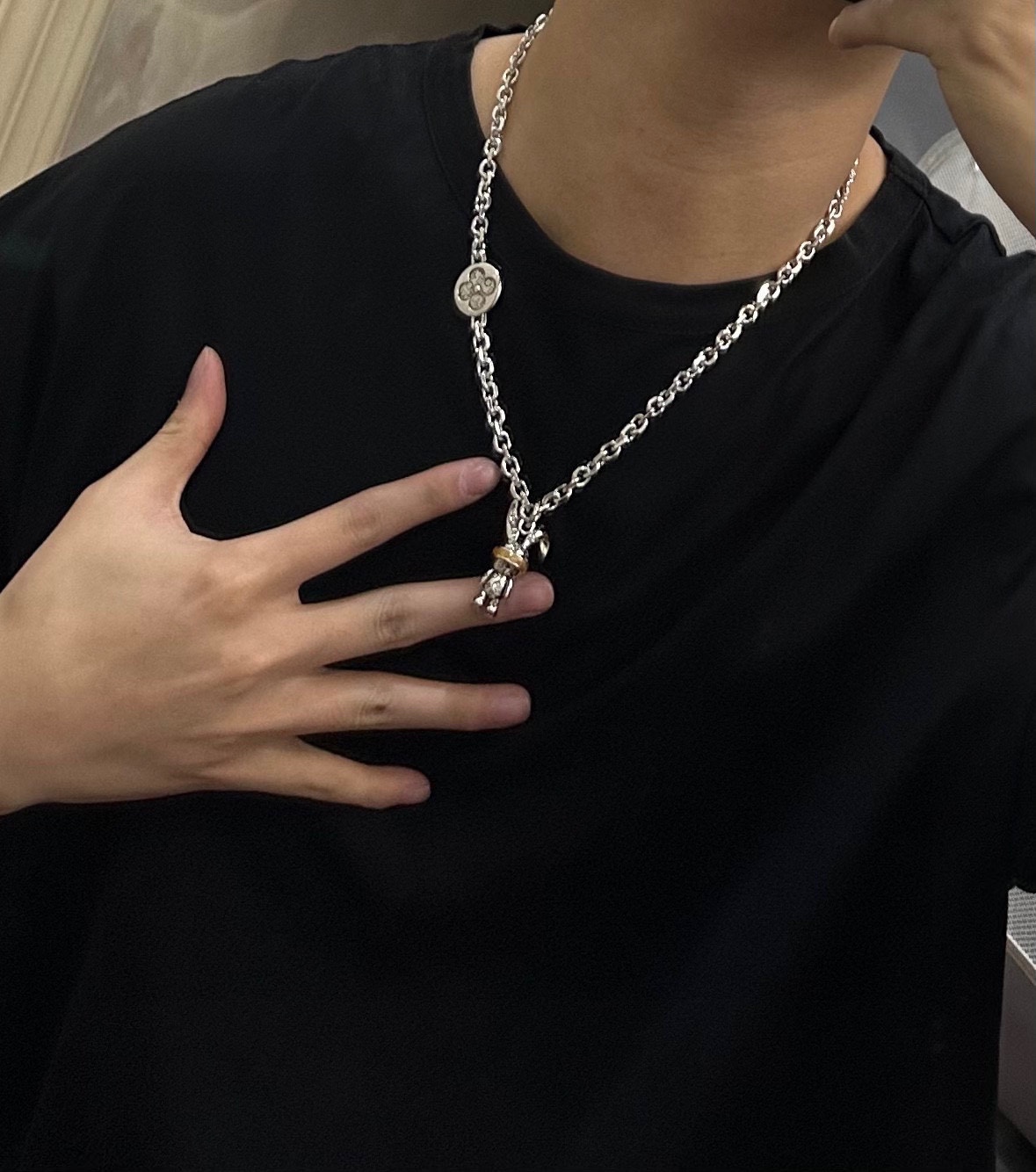 【LOUIS VUITTON】ネックレス、新しいネックレス万能シンプルファッションオーナメント  2472-BRAND OFF