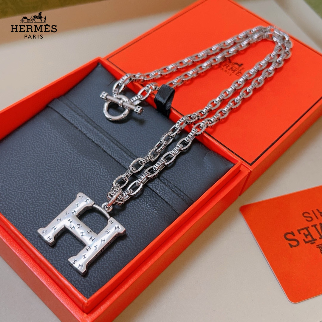 【HERMES】ネックレス、新しいネックレス万能シンプルファッションオーナメント 2473-BRAND OFF