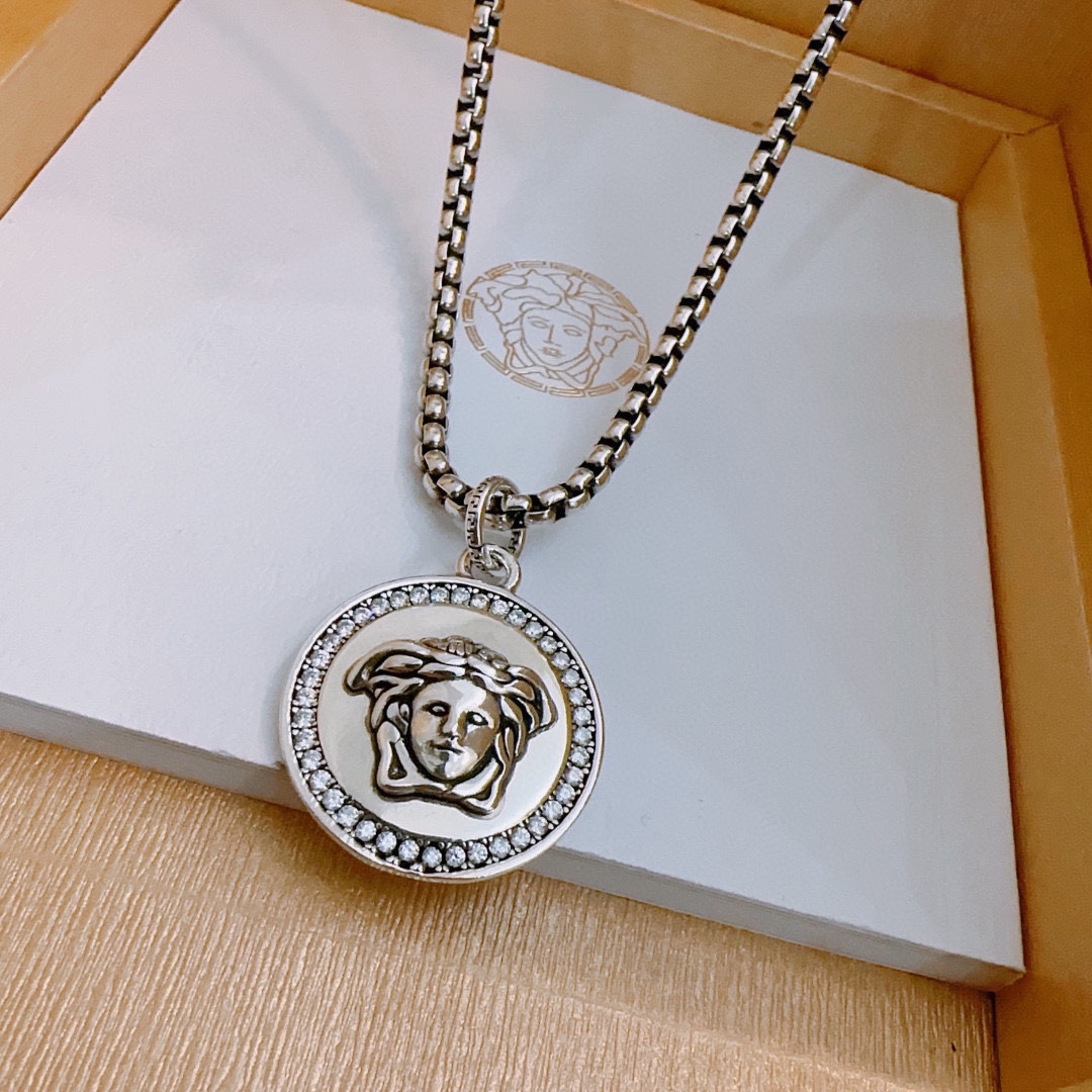 【VERSACE】ネックレス、新しいネックレス万能シンプルファッションオーナメント 2474-BRAND OFF