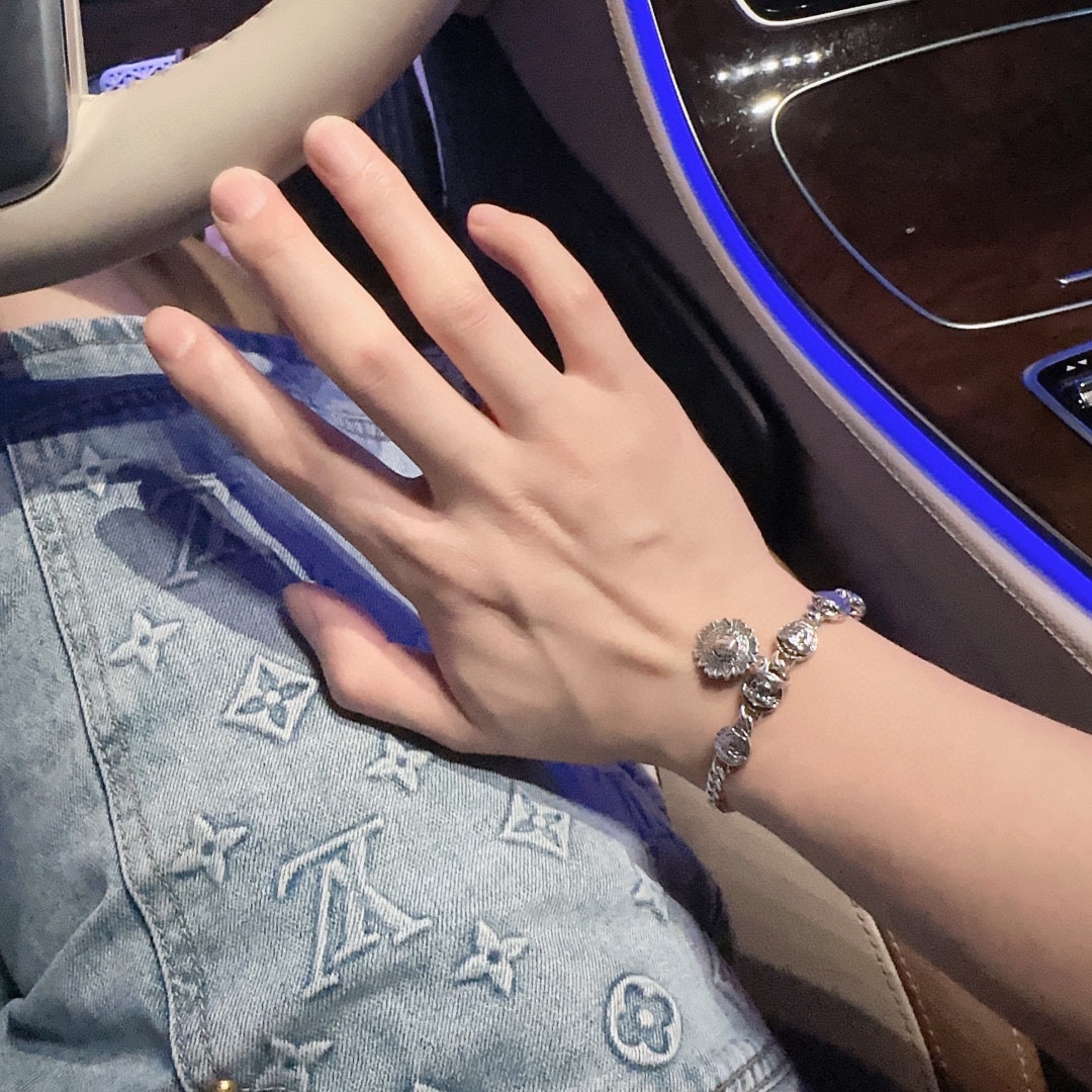 【VERSACE】ブレスレット、ファッションシンプルなスタイル 2474-BRAND OFF