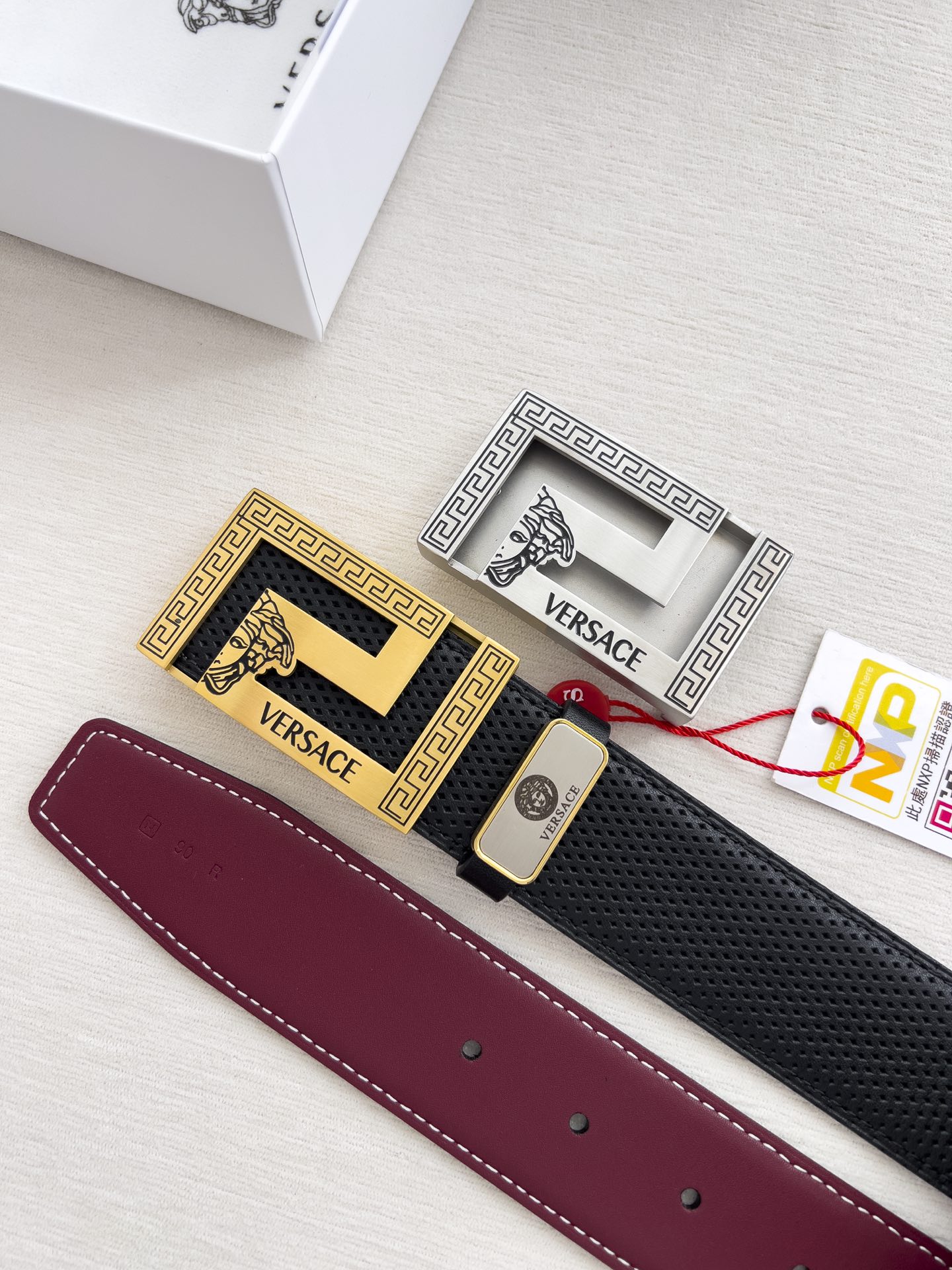 【2026】【VERSACE】(ヴェルサーチ) 3.8cmベルト メンズ 24706-BRAND OFF