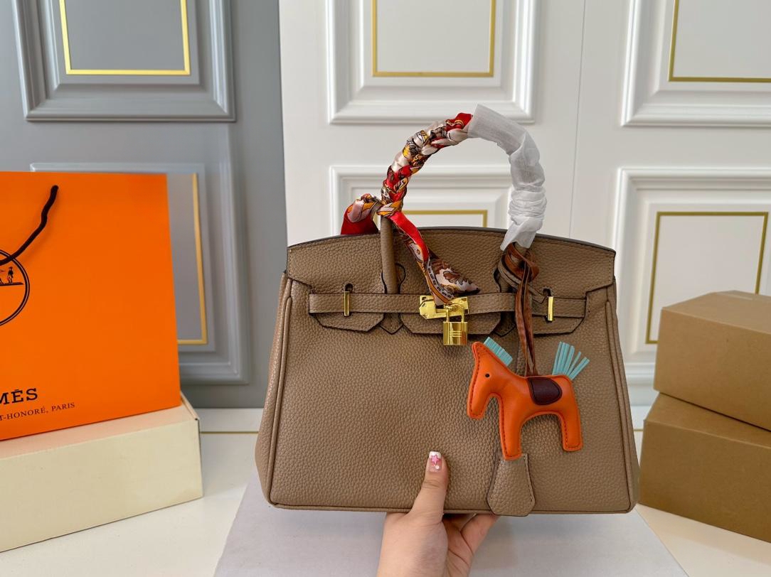 【Hermès 公式旗艦店】エルメス ハンドバッグ 当日出荷 好評に付き再入荷！31*24CM-BRAND OFF