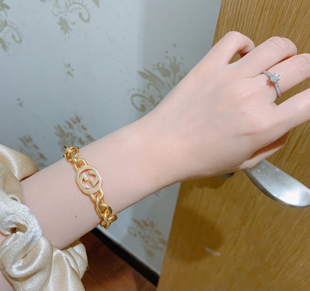 【 GUCCI  】ブレスレット、ファッションシンプルなスタイル-BRAND OFF