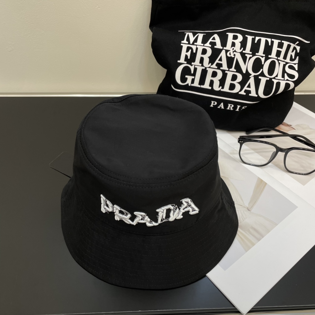 PRADA (プラダ)フィッシャーマンズハット 240904-BRAND OFF