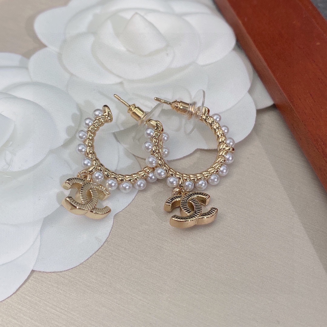 【CHANEL 】 シャネル   ファッションスタイルのイヤリング-BRAND OFF