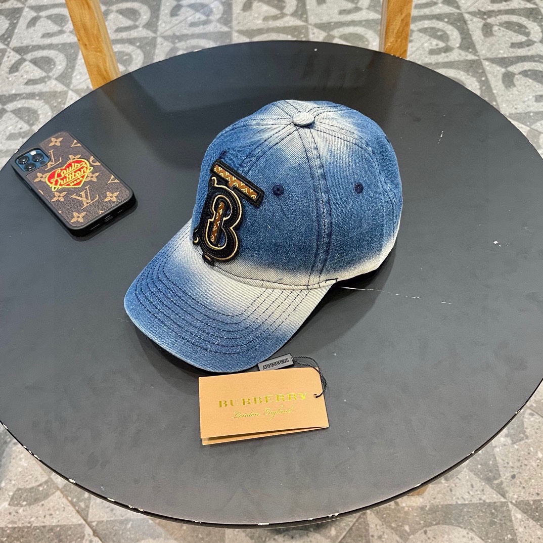 【BURBERRY  バーバリー】【数量限定】 野球帽 / ハット 241011-BRAND OFF