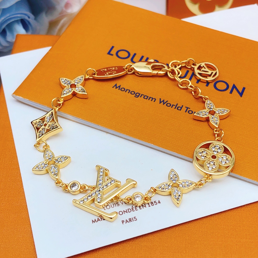 【2026】LV【LOUIS VUITTON】ブレスレット、ファッションシンプルなスタイル   241015-BRAND OFF