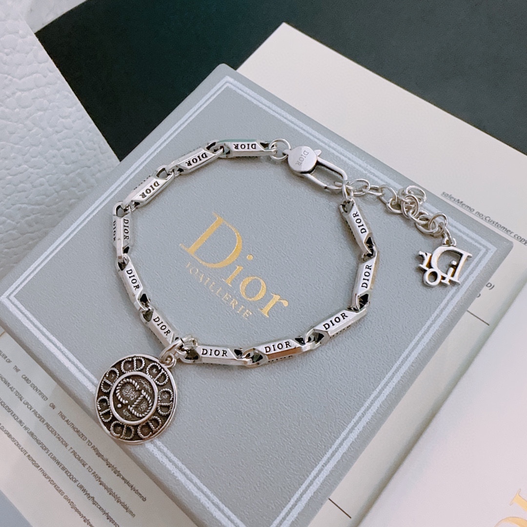 【DIOR】ブレスレット、ファッションシンプルなスタイル   241015-BRAND OFF