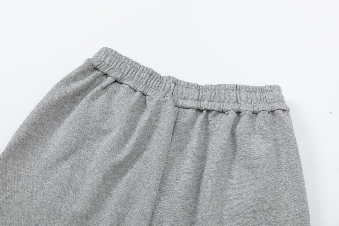 【GIVENCHY 公式旗艦店】ジバンシー   ショートパンツご好評に付き再入荷！-BRAND OFF