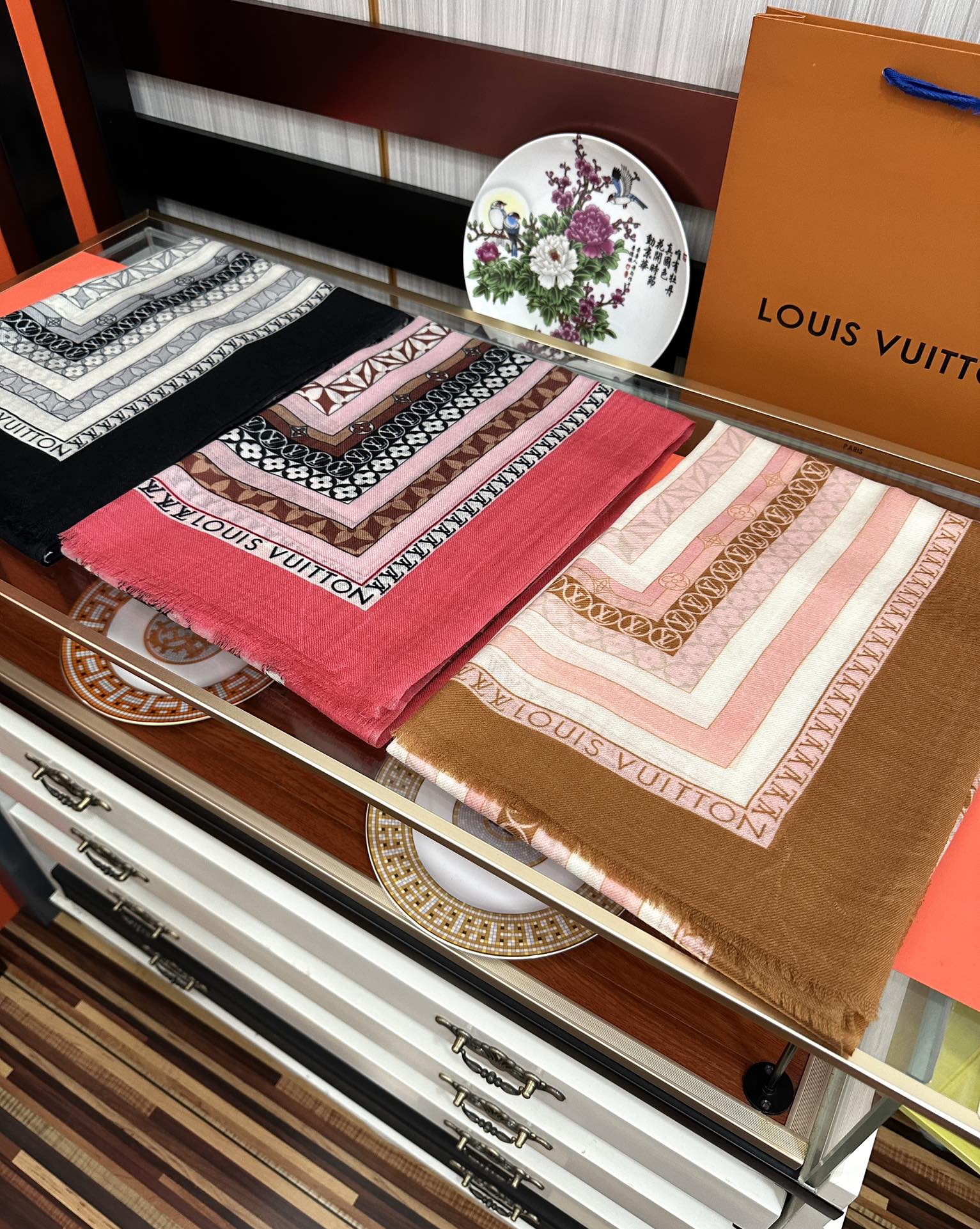 【LV LOUIS VUITTON ルイ·ヴィトン】 スカーフ 100*200cm  241107-BRAND OFF