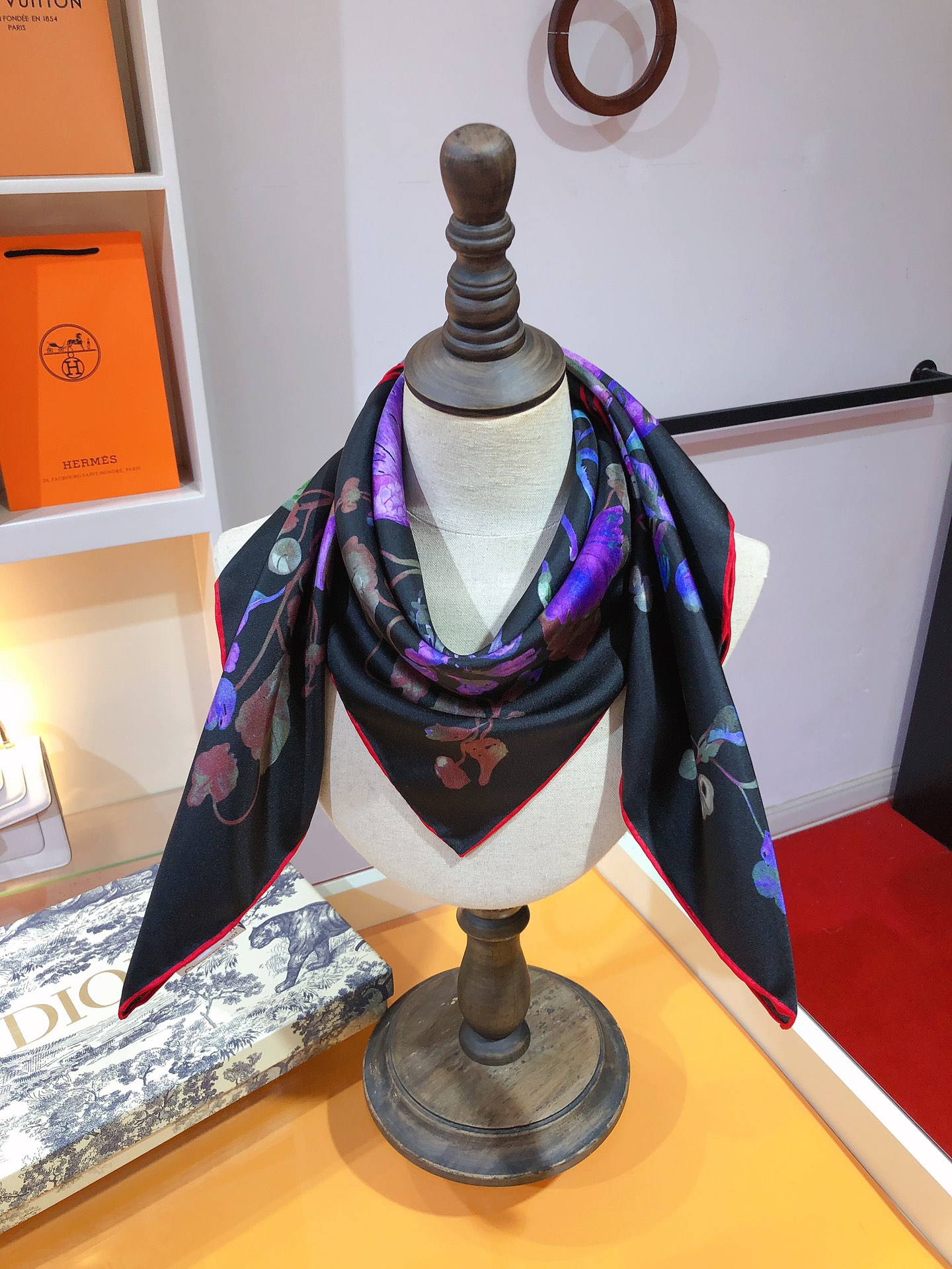 【DIOR  ディオール 】スカーフ90*90cm  241108-BRAND OFF