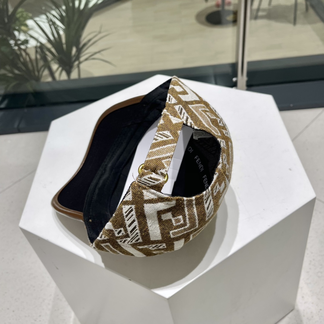 【FENDI  フェンディ】【数量限定】 野球帽 / ハット-BRAND OFF