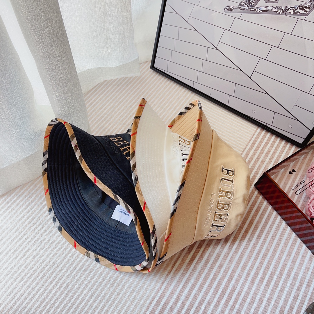 BURBERRY( バーバリー)フィッシャーマンズハット-BRAND OFF