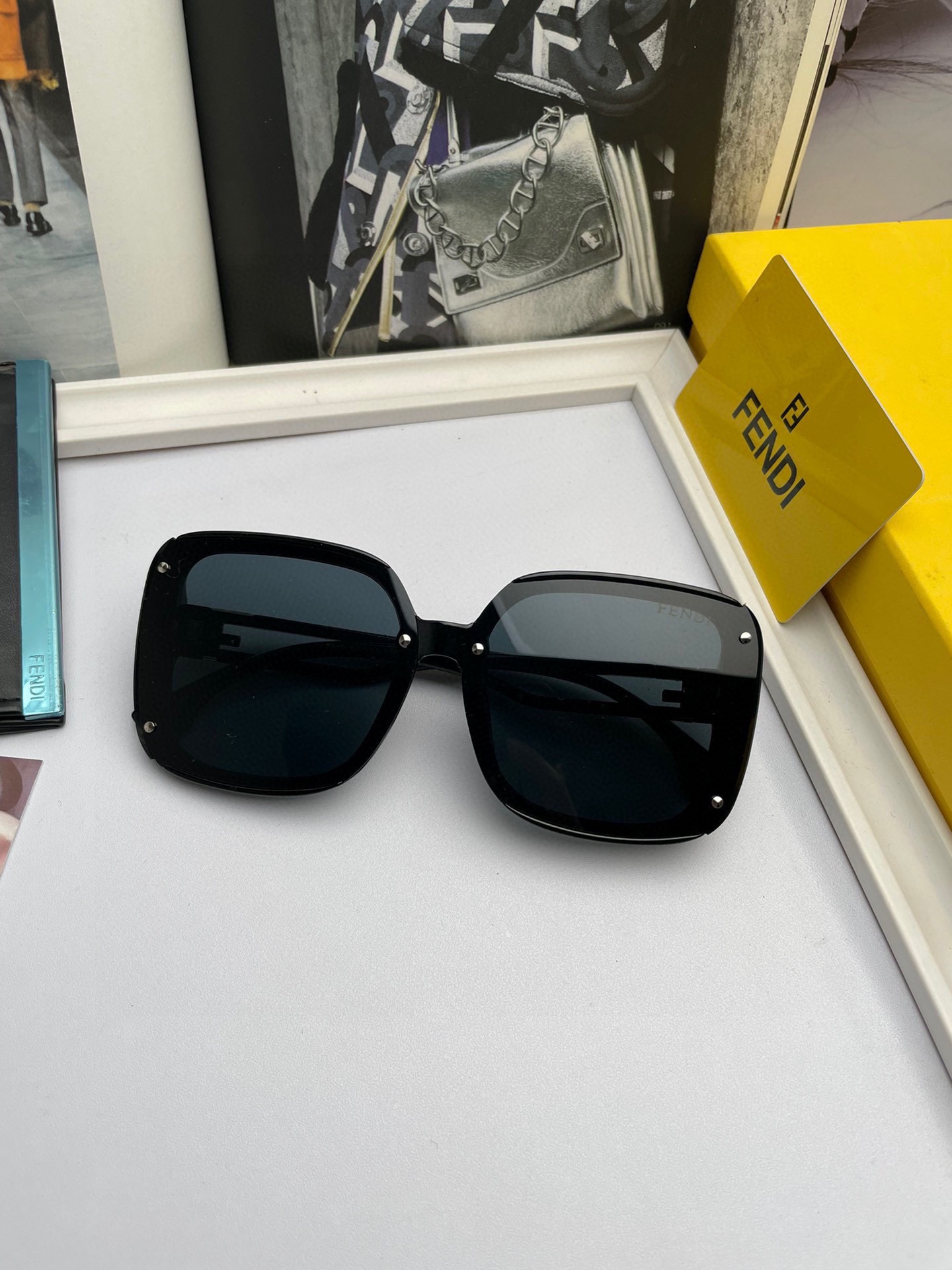 【2026】FENDI(フェンディ ) サングラス-BRAND OFF