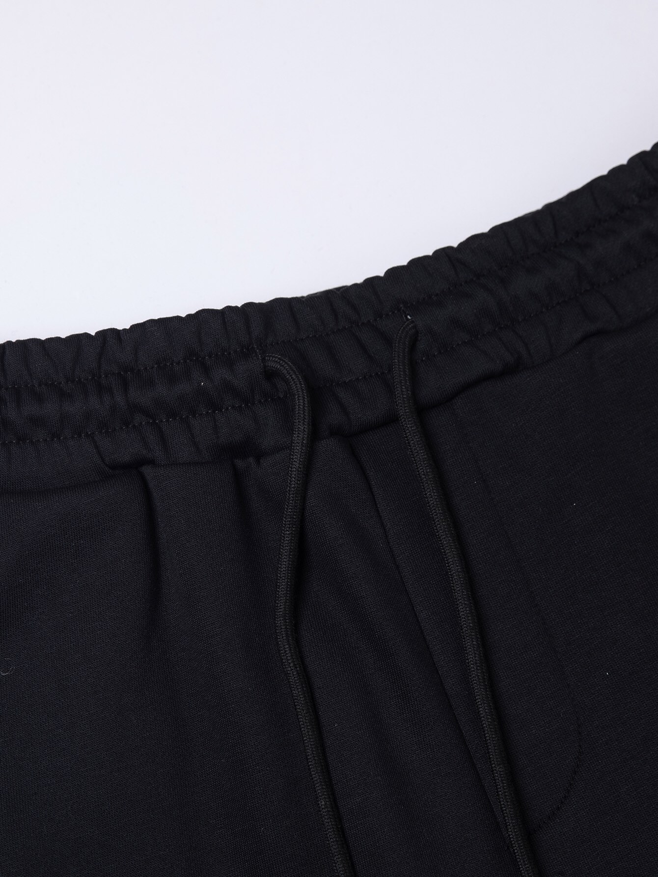 【FENDI  公式旗艦店】フェンディ ショートパンツご好評に付き再入荷！-BRAND OFF