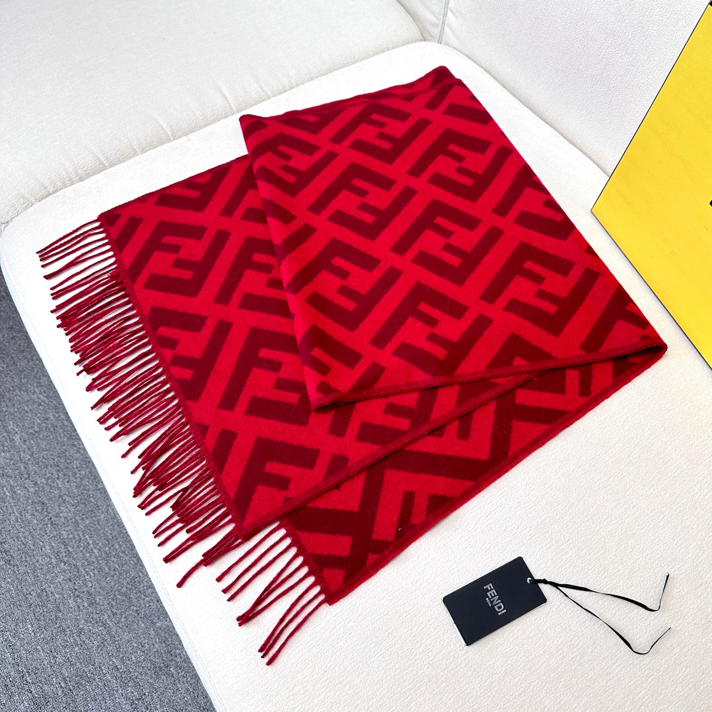 【FENDI  フェンディ】スカーフ45*170CM   241109-BRAND OFF