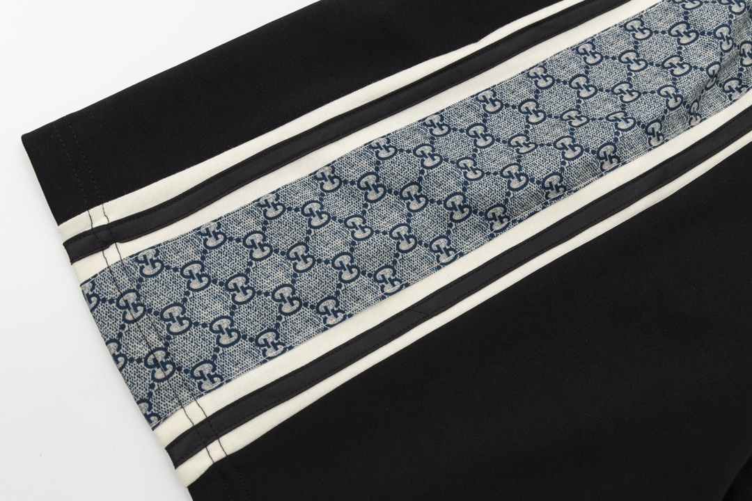 【GUCCI公式旗艦店】クッチ  ショートパンツ  ご好評に付き再入荷！-BRAND OFF