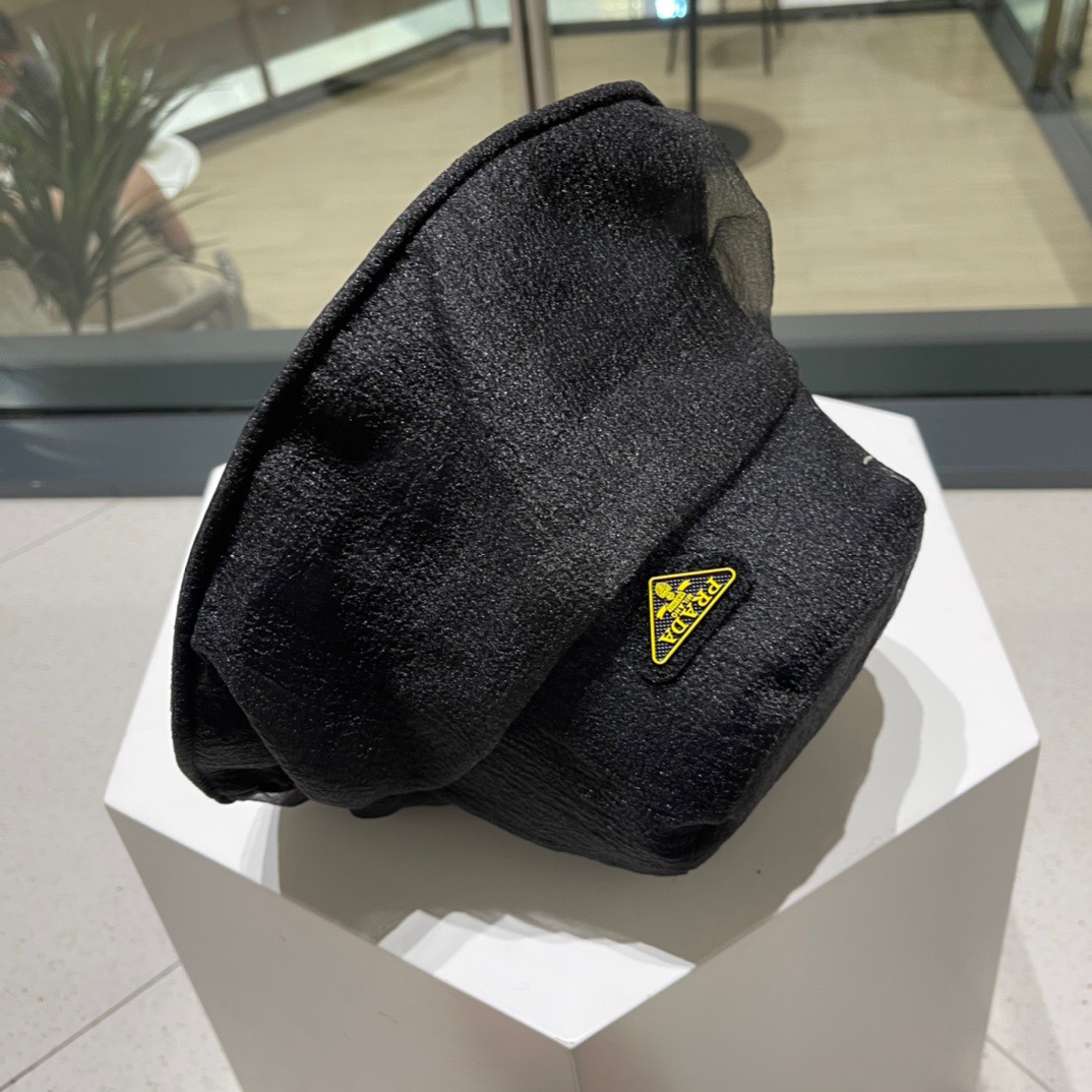 PRADA (プラダ)フィッシャーマンズハット-BRAND OFF