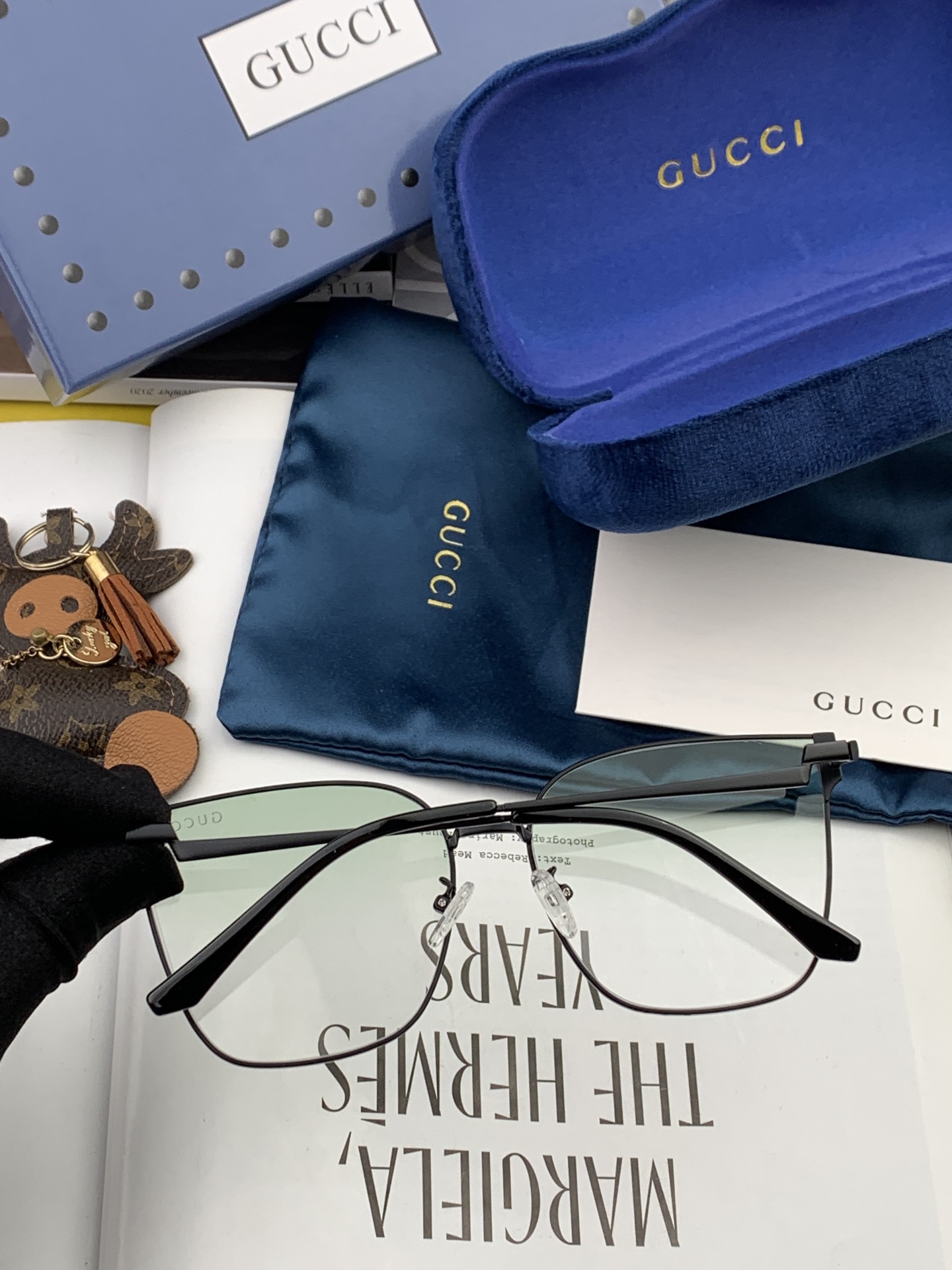 GUCCI(クッチ ) サングラス-BRAND OFF