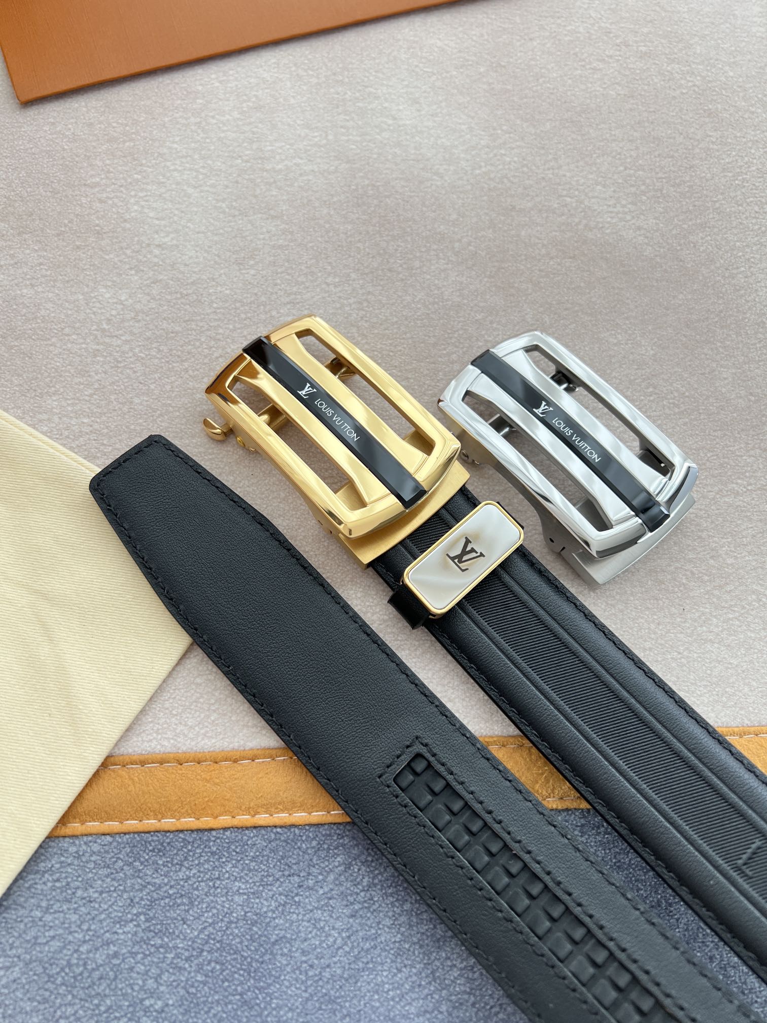 【2026】【 LOUIS VUITTON】(ルイヴィトン) 3.5cmベルト メンズ-BRAND OFF