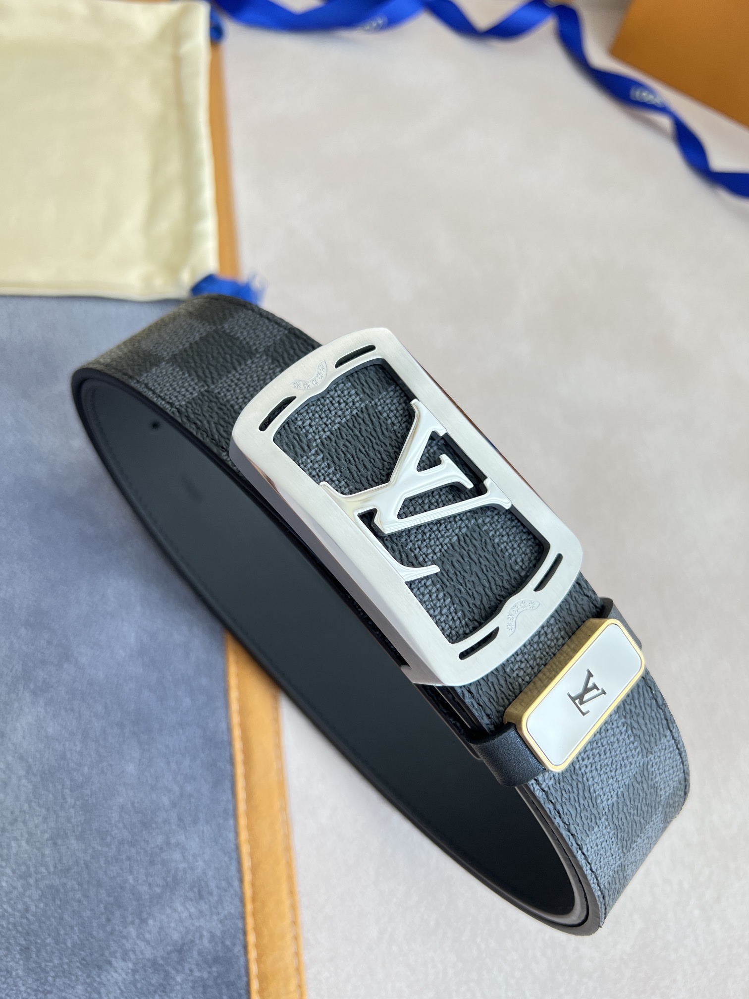 【LOUIS VUITTON】(ルイヴィトン) 3.8cm   ベルト メンズ-BRAND OFF