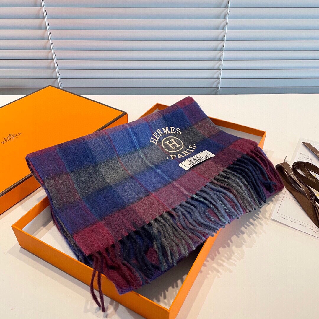 【HERMES エルメス 】スカーフ30*180CM-BRAND OFF