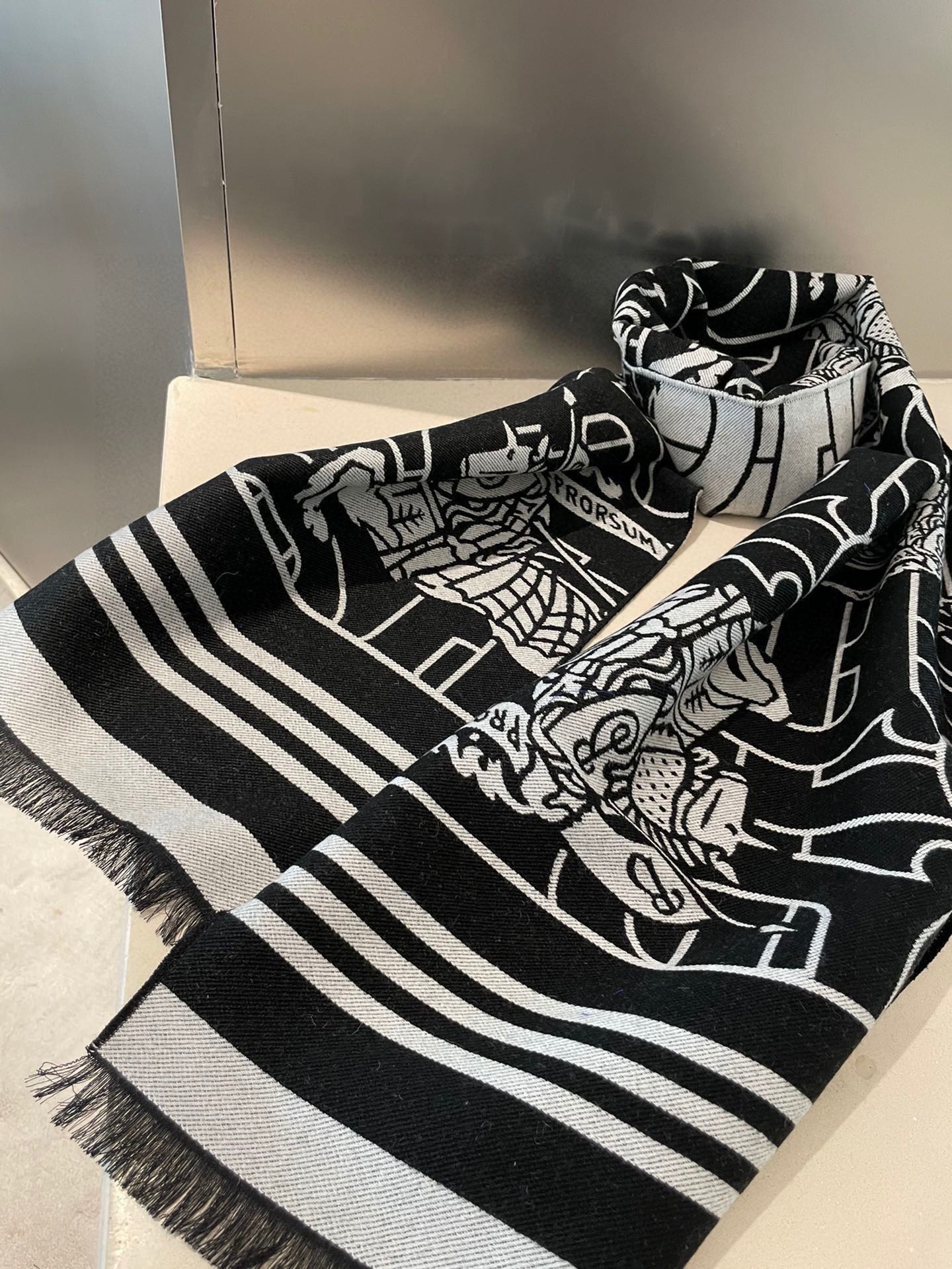【2026】【BURBERRY  バーバリー】スカーフ33*188CM-BRAND OFF