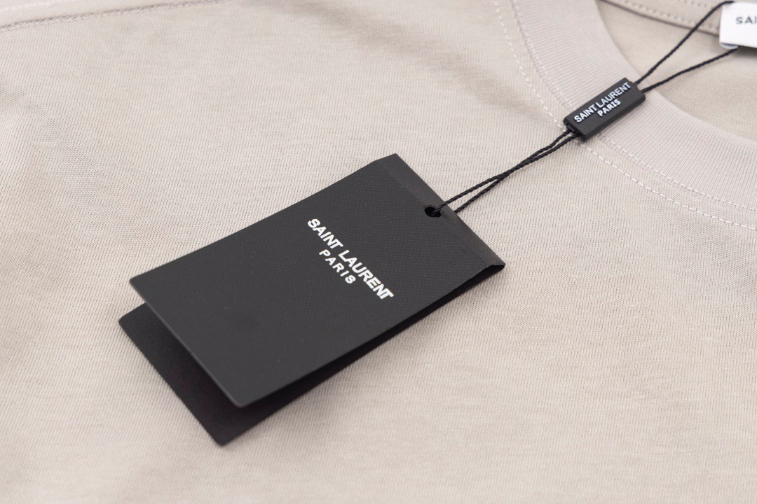 【2026】【YSL SAINT LAURENT 公式旗艦店】サンローラン Tシャツ ご好評に付き再入荷！-BRAND OFF