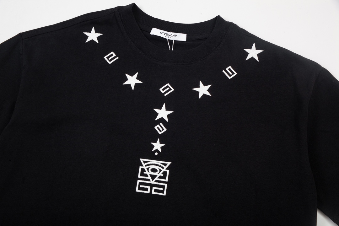 【2026】【GIVENCHY  公式旗艦店】ジバンシー   Tシャツご好評に付き再入荷！-BRAND OFF