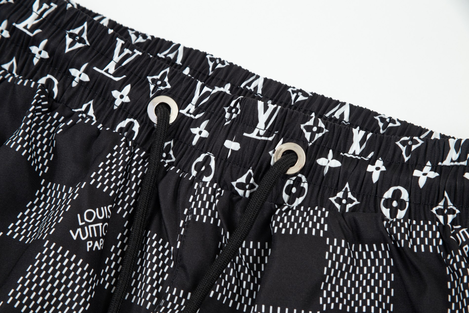 【2026】【LOUIS VUITTON 公式旗艦店】ルイヴィトン  ショートパンツご好評に付き再入荷！-BRAND OFF