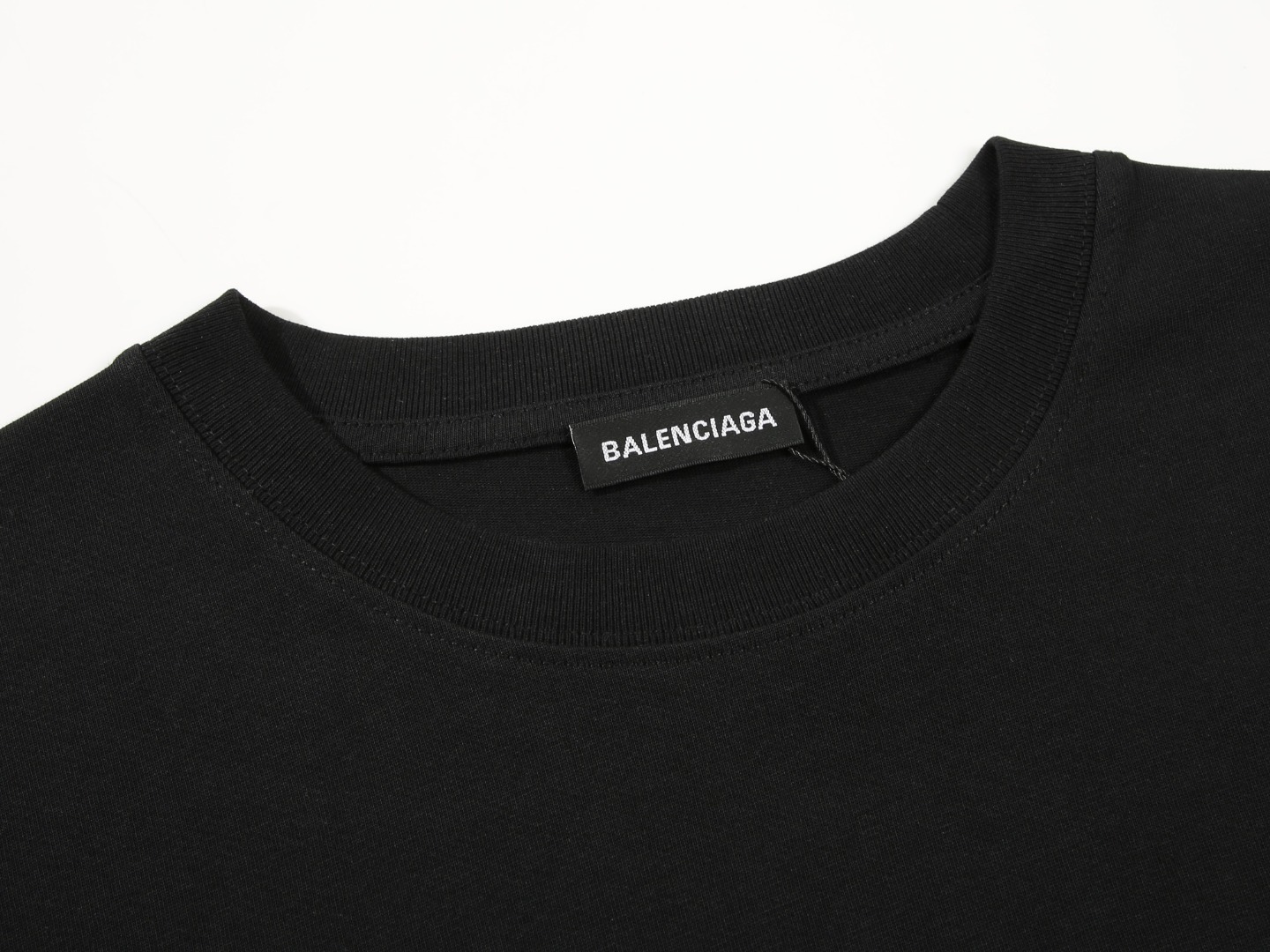 【2026】【BALENCIAGA   公式旗艦店】バレンシアガ  Tシャツ ご好評に付き再入荷！-BRAND OFF