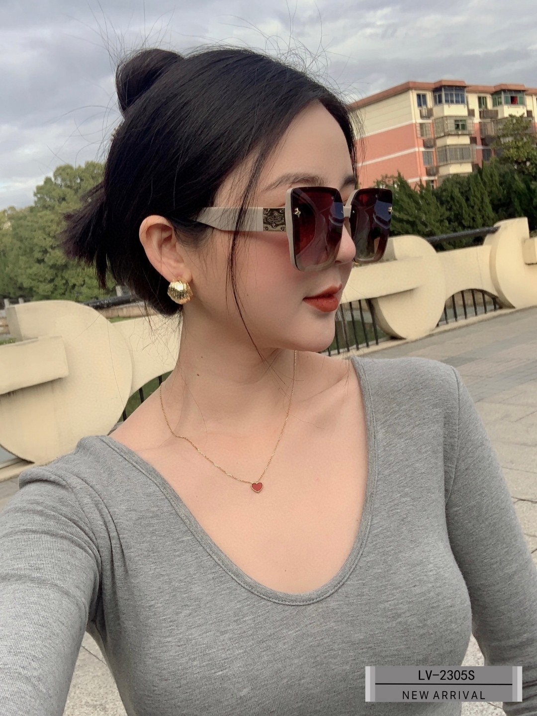 LOUIS VUITTON (  ルイヴィトン ) サングラス-BRAND OFF