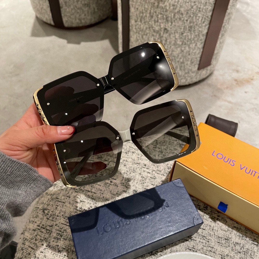 LOUIS VUITTON (  ルイヴィトン ) サングラス-BRAND OFF