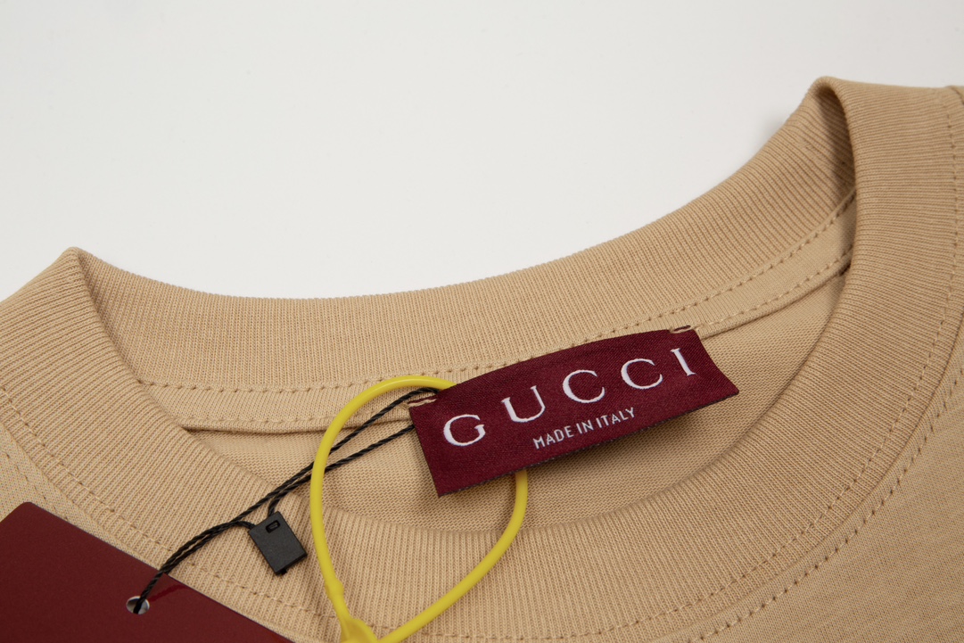 【2026】【GUCCI 公式旗艦店】グッチ   Tシャツ ご好評に付き再入荷 24626-BRAND OFF
