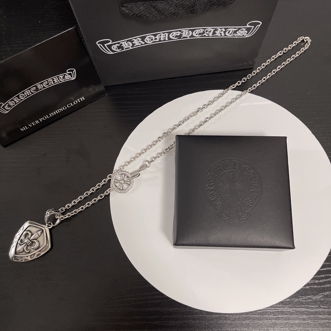 【CHROME HEARTS】クロムハーツ、新しいネックレス万能シンプルファッションオーナメント 2471-BRAND OFF