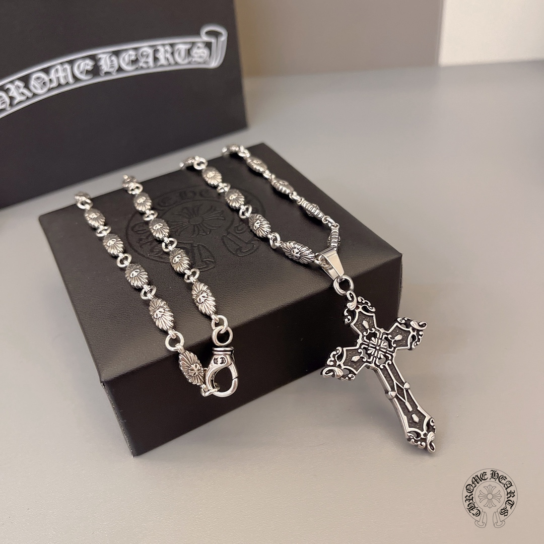 【CHROME HEARTS】クロムハーツ、新しいネックレス万能シンプルファッションオーナメント 2471-BRAND OFF