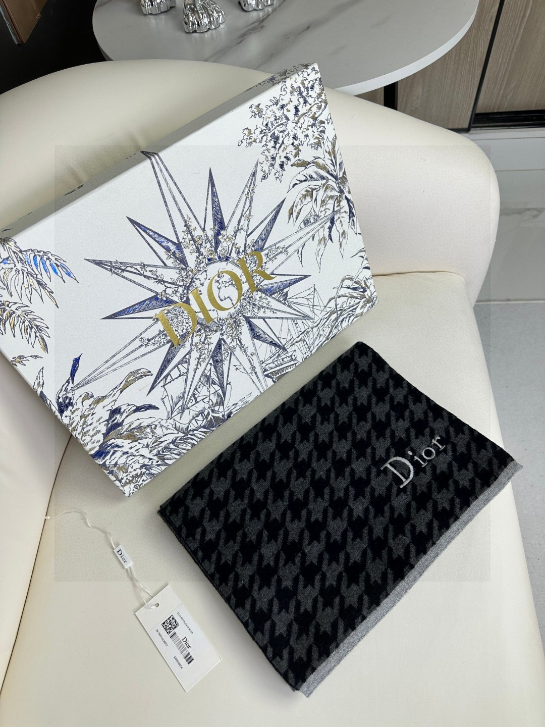 【DIOR  ディオール 】スカーフ32*180cm  241108-BRAND OFF