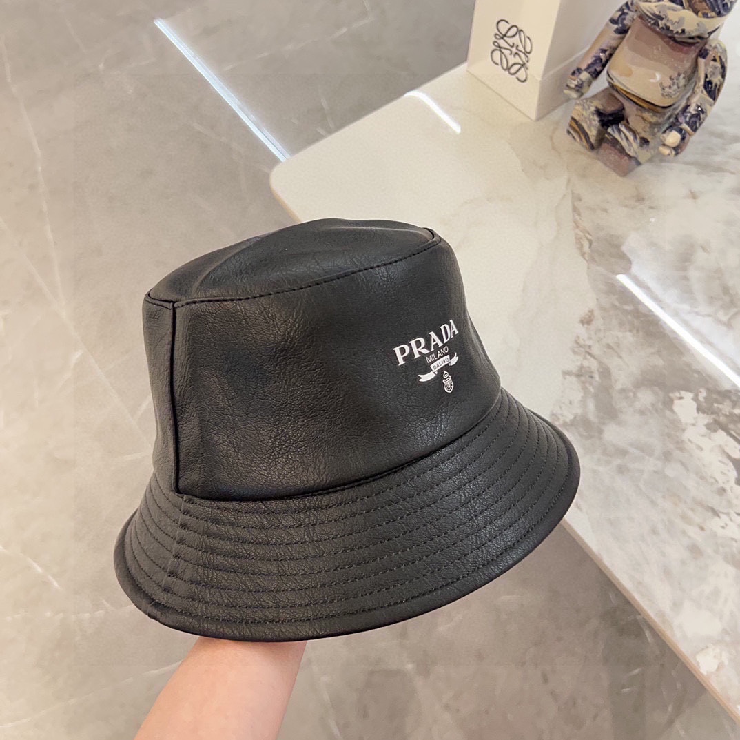 PRADA (プラダ)フィッシャーマンズハット  241125-BRAND OFF