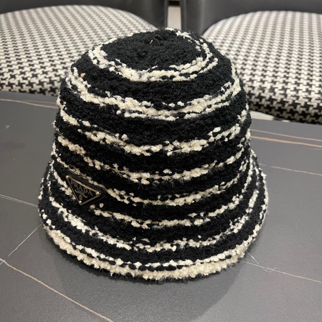 PRADA (プラダ)フィッシャーマンズハット  241125-BRAND OFF