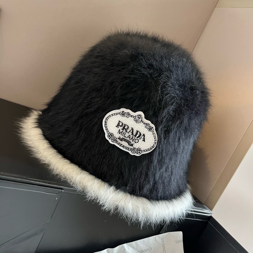 PRADA (プラダ)フィッシャーマンズハット  241125-BRAND OFF