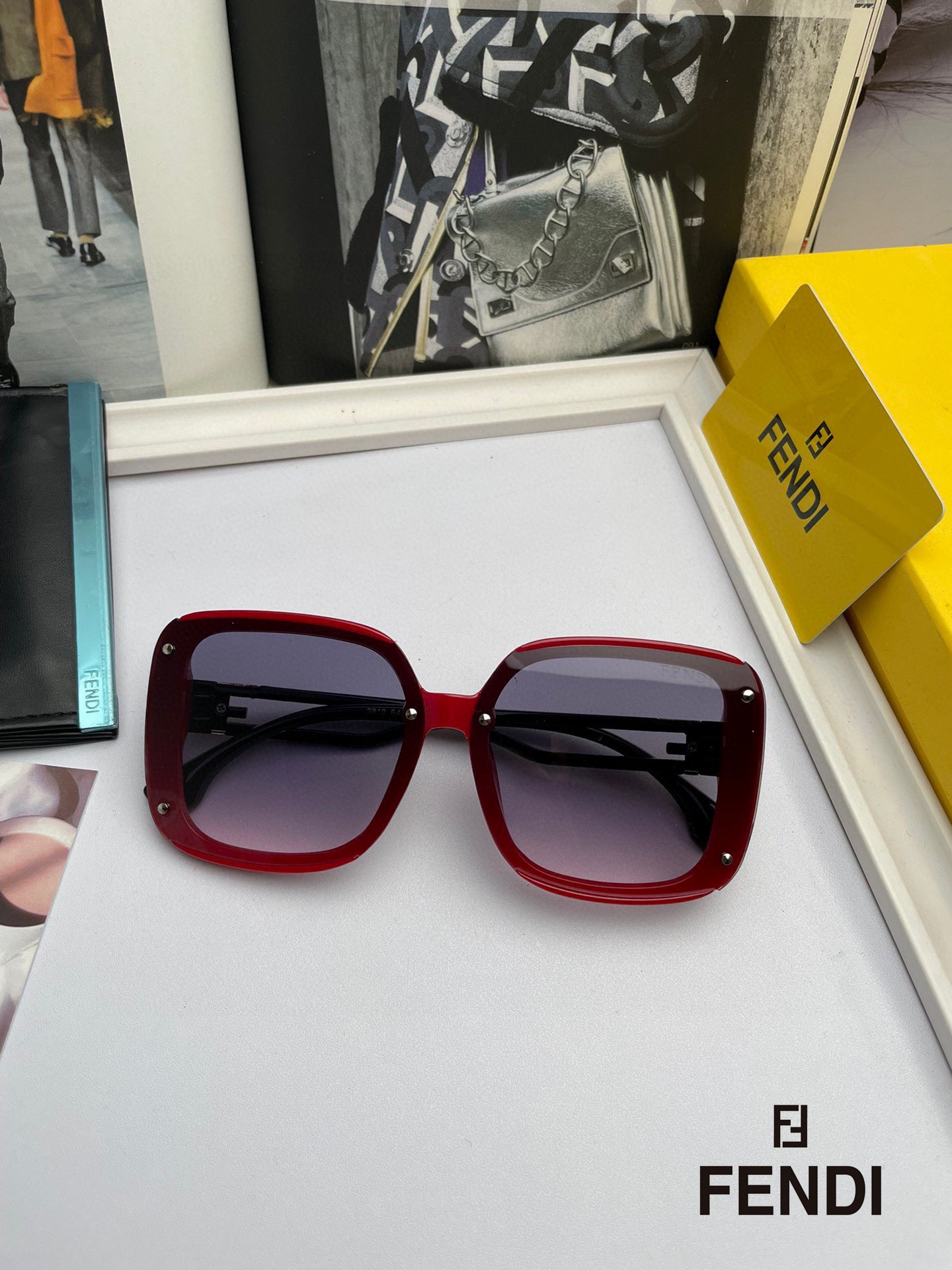 【2026】FENDI(フェンディ ) サングラス-BRAND OFF