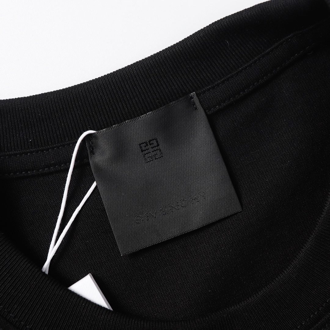 【2026】【GIVENCHY  公式旗艦店】ジバンシー   Tシャツ ご好評に付き再入荷！-BRAND OFF