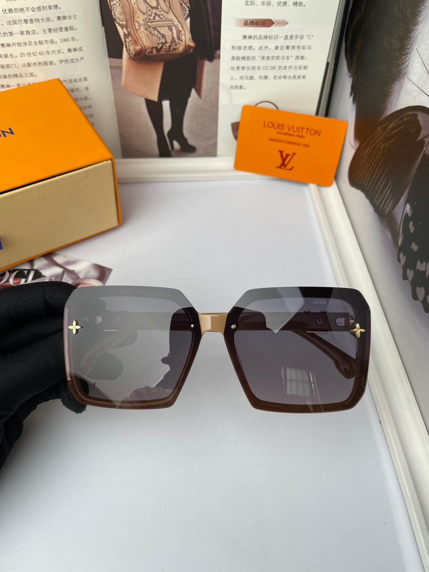 LOUIS VUITTON(ルイヴィトン ) サングラス-BRAND OFF