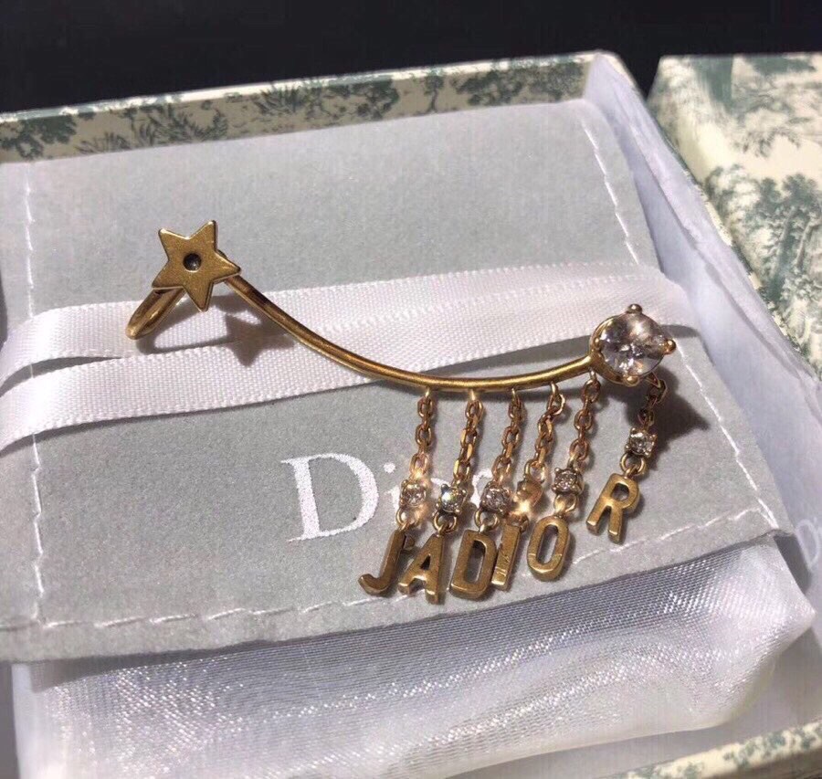 【DIOR】ディオール  ファッションスタイルのイヤリング-BRAND OFF